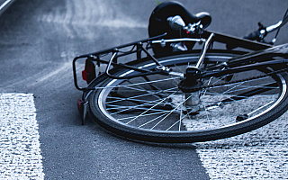 Przy trasie Jonkowo – Gutkowo znaleziono martwego rowerzystę